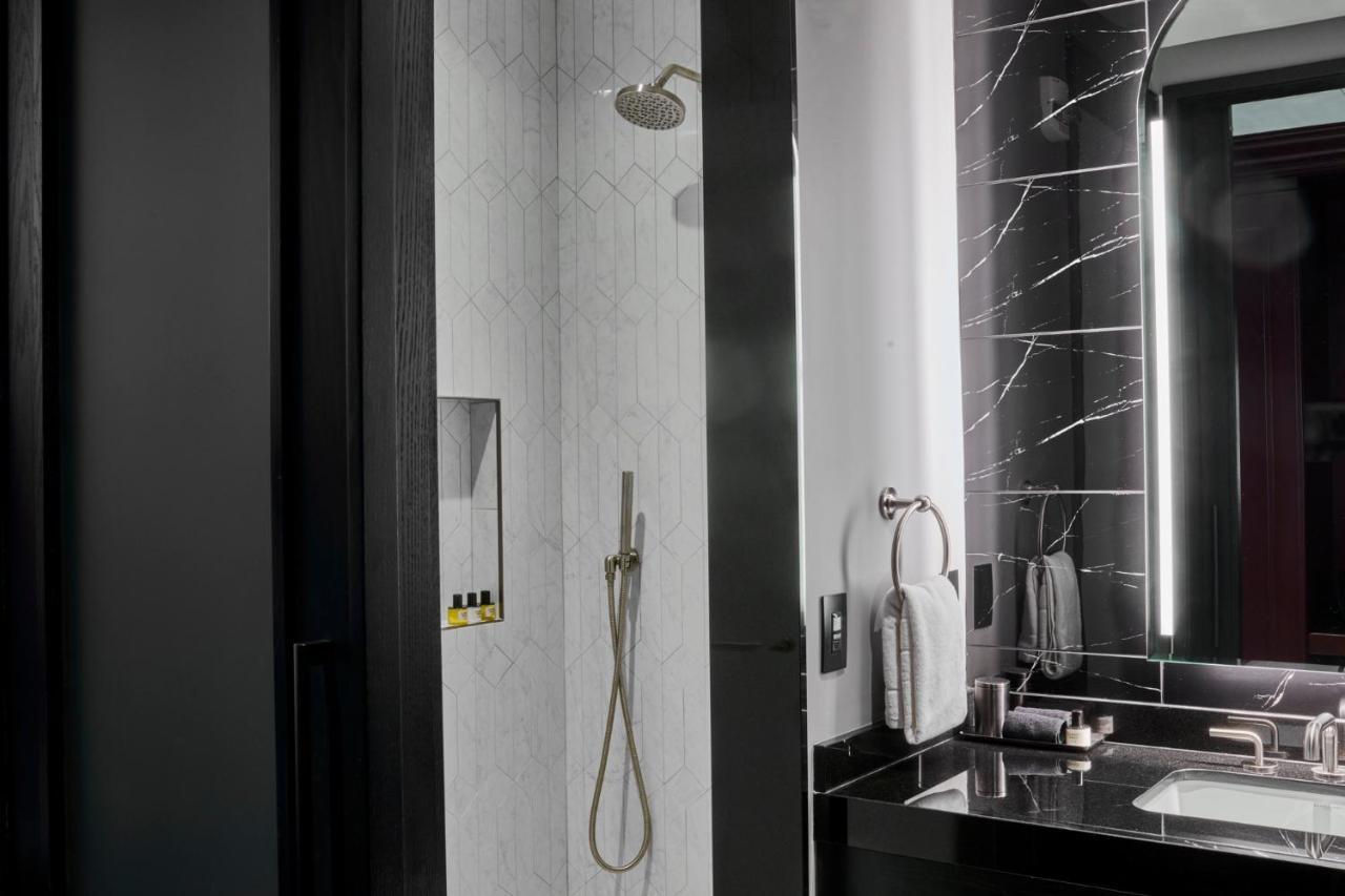 Daxton Hotel Birmingham, Curio Collection By Hilton Exterior photo